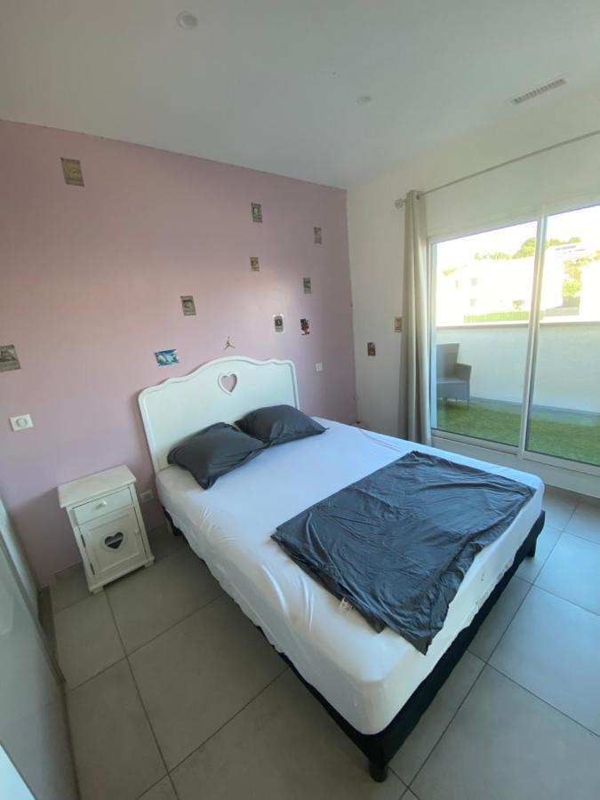 Proche Plage ,Lumineux, Confort Et Bien Situe Villa Meze Bagian luar foto